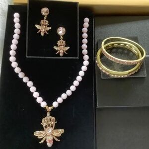 Heidi Daus Majesty The Queen Beaded Crystal Bee Set Necklace Earrings Bracelets